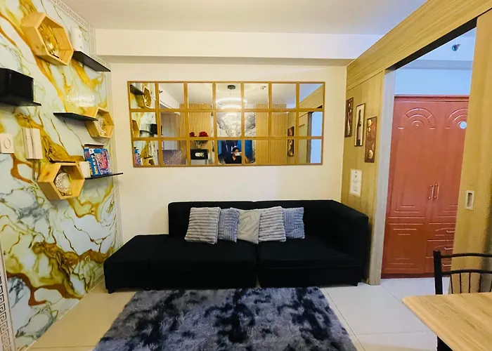 Point At Shore Residences 4*